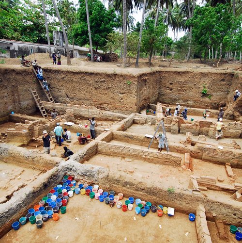 Alt-Ruhuna: Grabungen in Tissamaharama, Sri Lanka