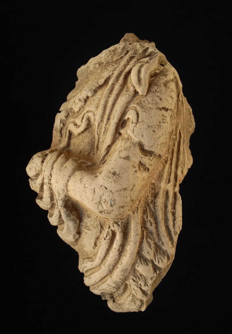 Fragment of a Galbinga Statuette